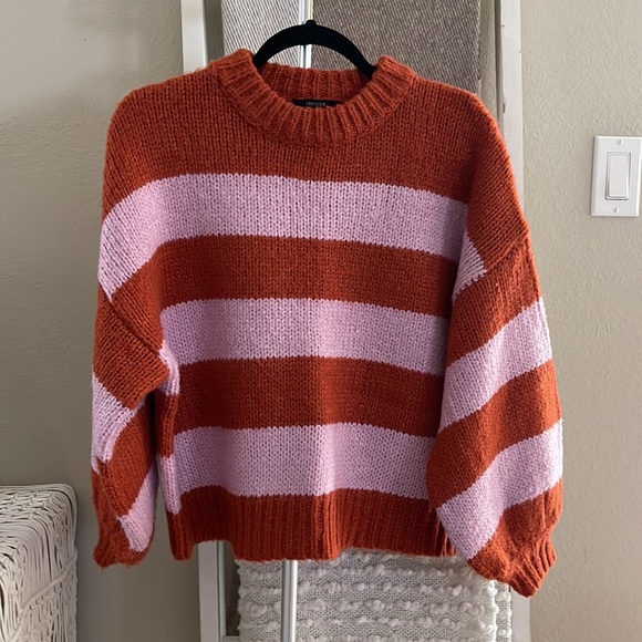 SOLD ✖️Forever 21 Ribbed Colorblock Striped Sweater Size S - Picture 2 of 7